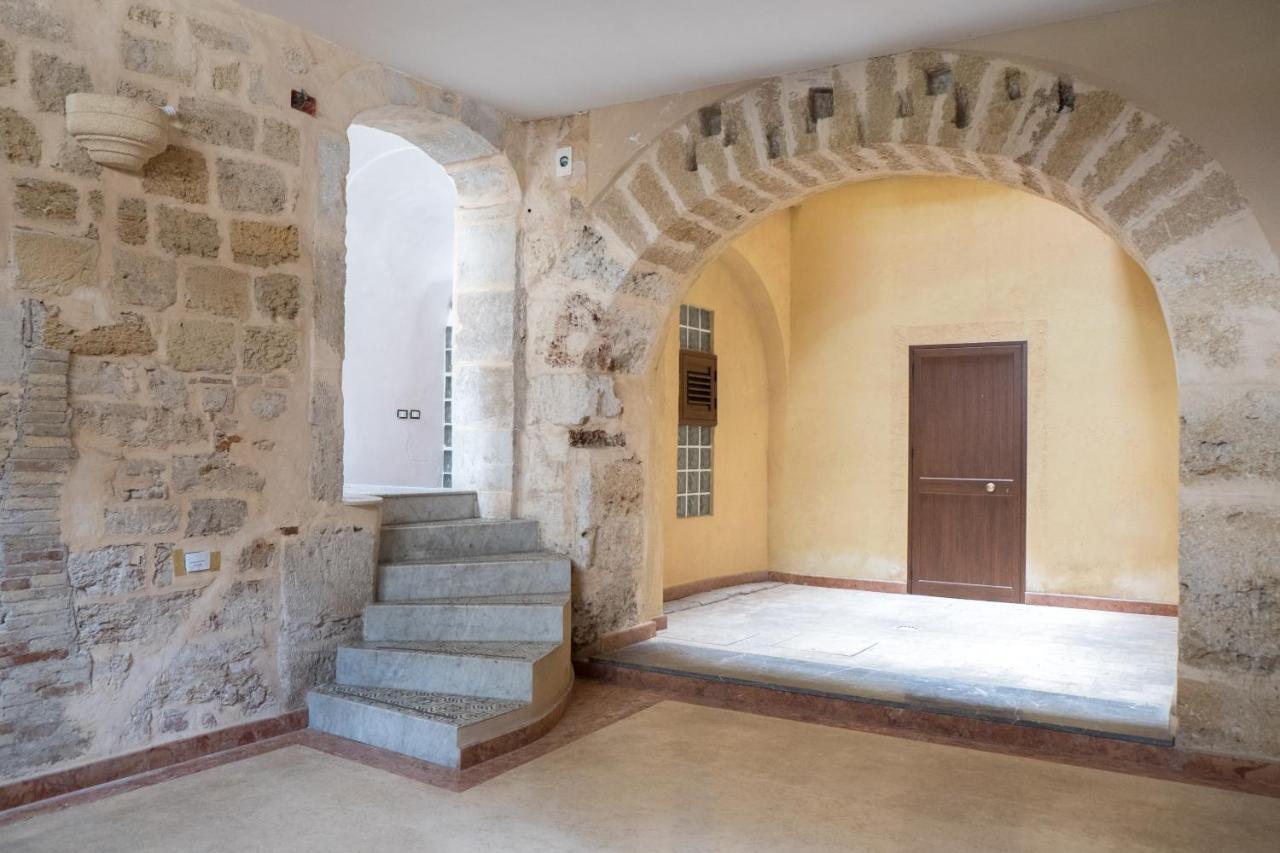 Charming House In The Historic Center Of Palermo Daire Dış mekan fotoğraf